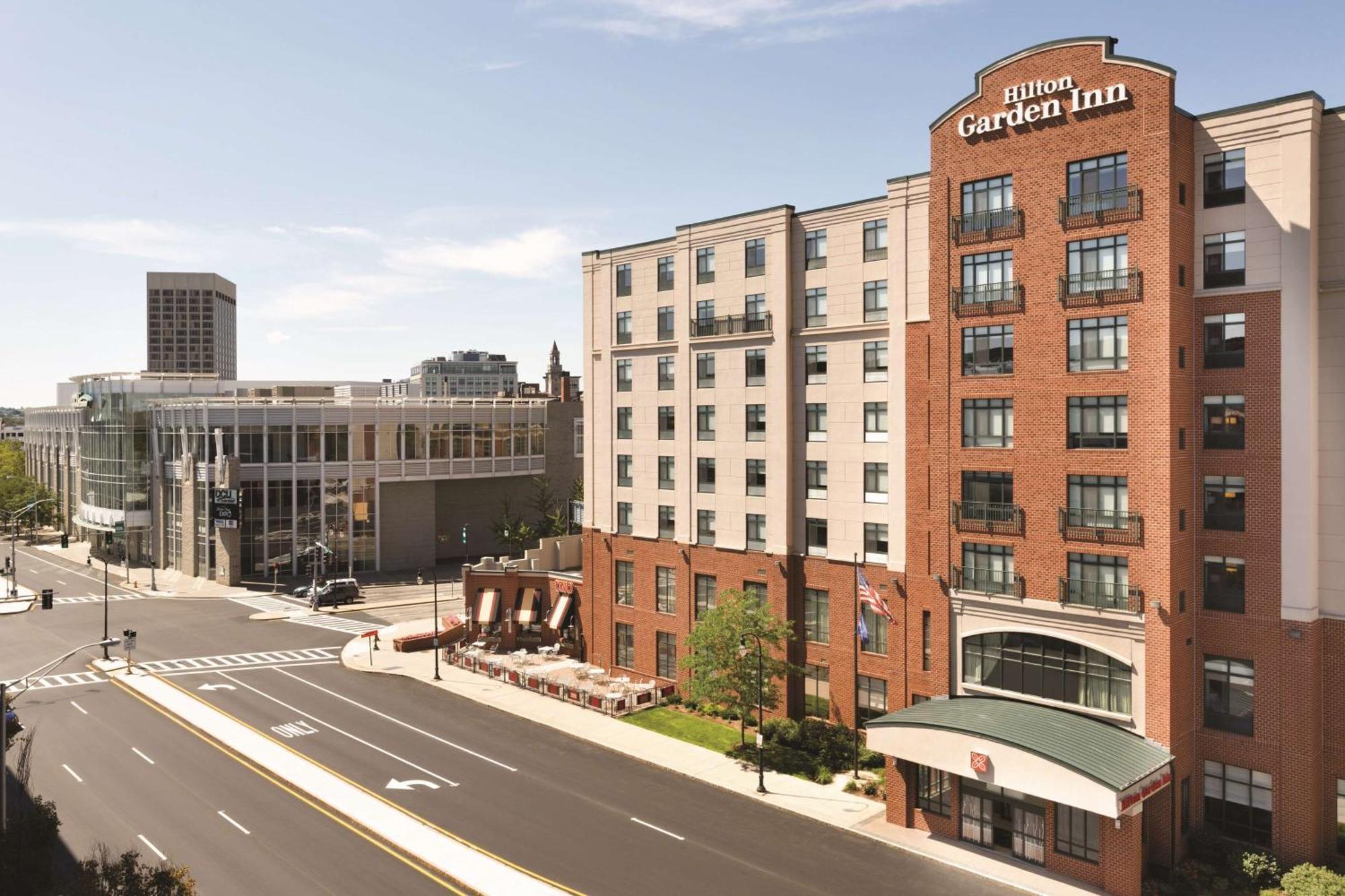 Hilton Garden Inn Worcester Extérieur photo